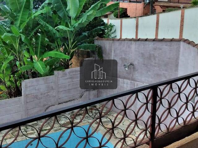 Casa para Venda em Poços de Caldas - 2