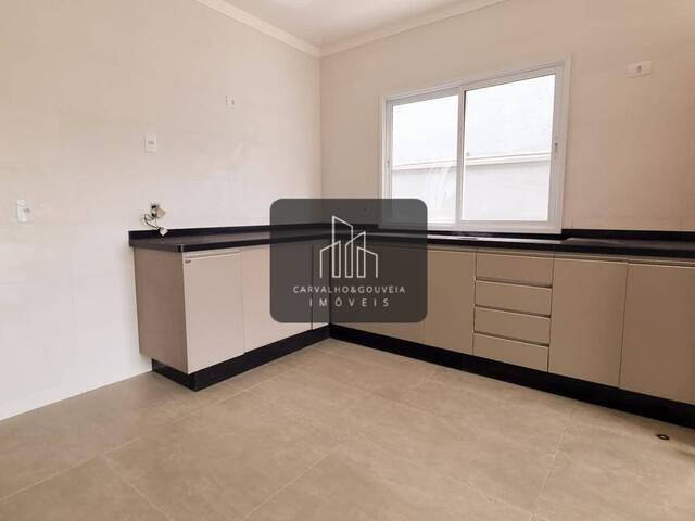 #373 - Casa para Venda em Poços de Caldas - MG