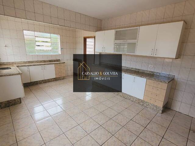 #403 - Casa para Locação em Poços de Caldas - MG