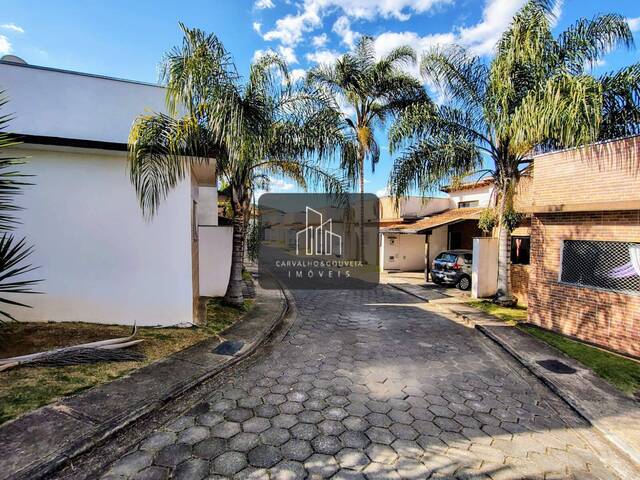 #825 - Casa para Venda em Poços de Caldas - MG - 1