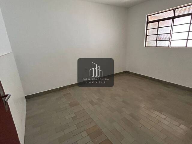 #841 - Casa para Locação em Poços de Caldas - MG - 3