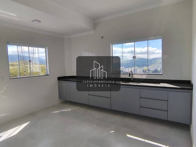 Casa para Venda em Poços de Caldas - 5
