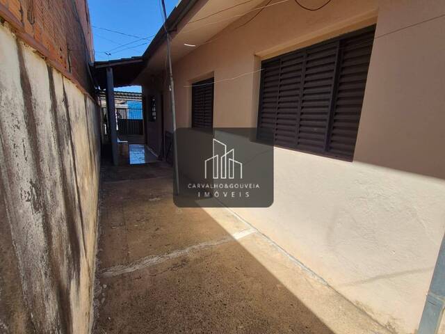 #943 - Casa para Venda em Poços de Caldas - MG - 1