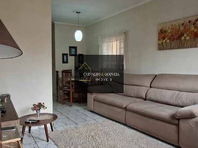 Casa para Venda em Poços de Caldas - 2